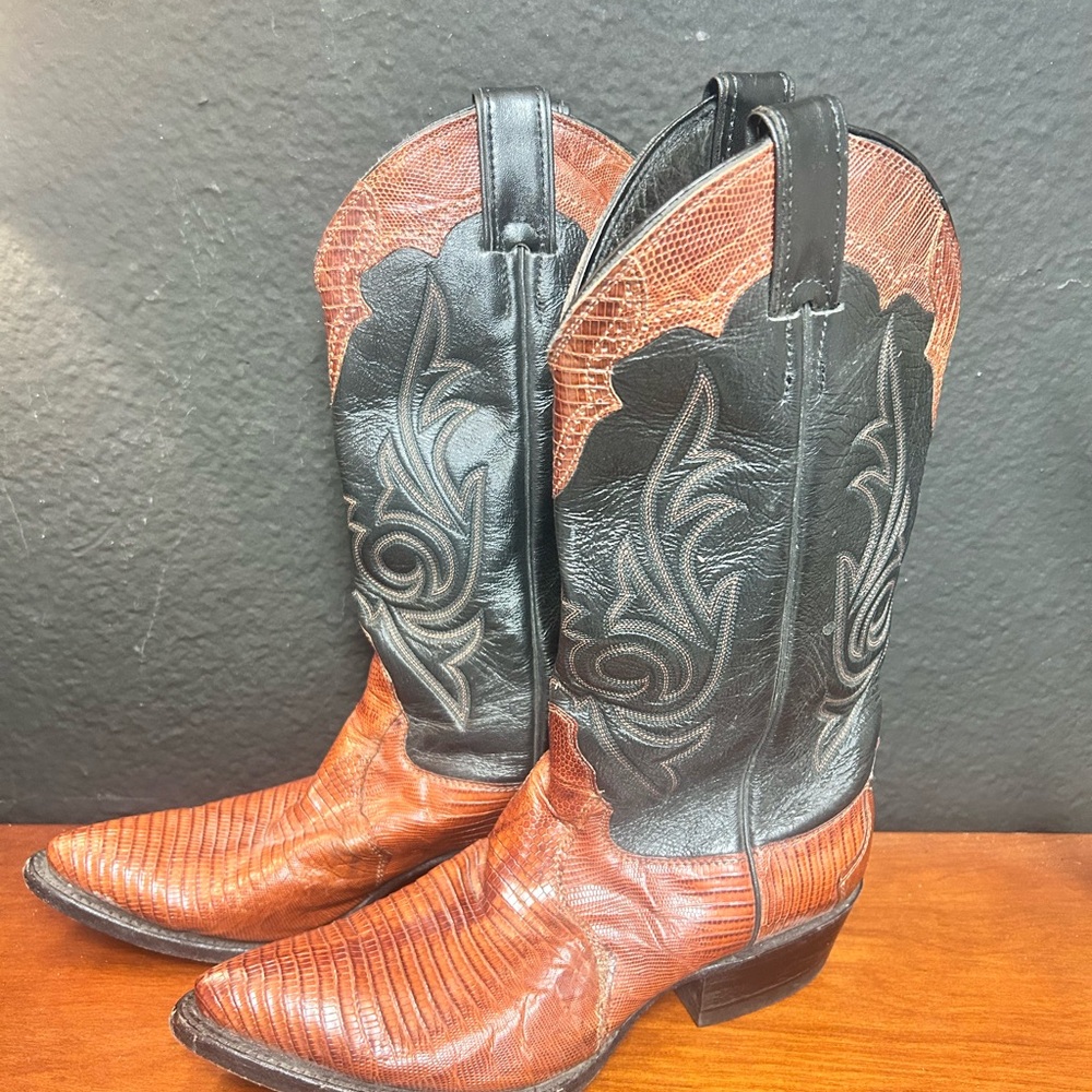 Justin Cowgirl Heeled Leather Exotic Lizard
Stitched  Western Boots 8 B Cognac